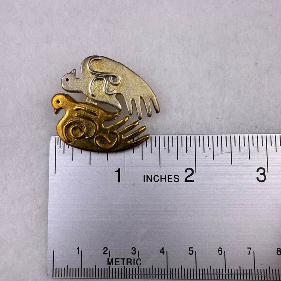 Unknown Gender Metal Gold Tone & Silver Tone Dual Bird Brooch Signed By Artist - Picture 5 of 6